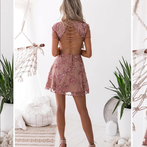 Two Sisters Dress - Picture 4 of 6